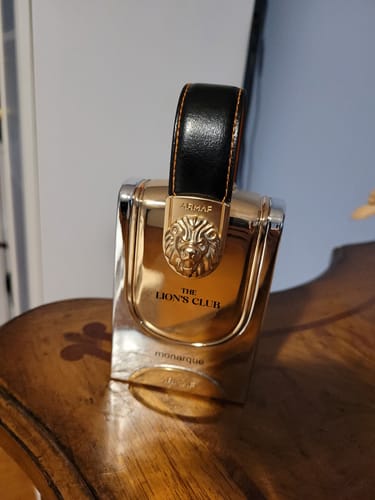 Customer photo review of Armaf Lion's Club Monarque Eau de Parfum for Men 3.4 oz