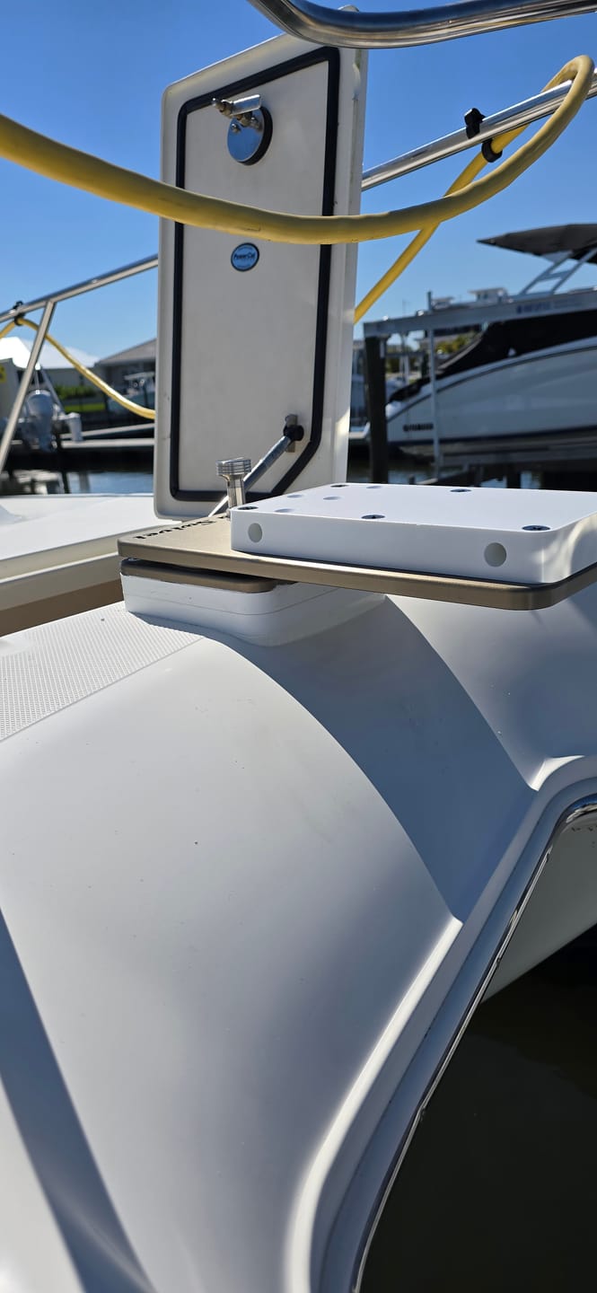 Customer photo review of Sea Swivel Trolling Motor Mount