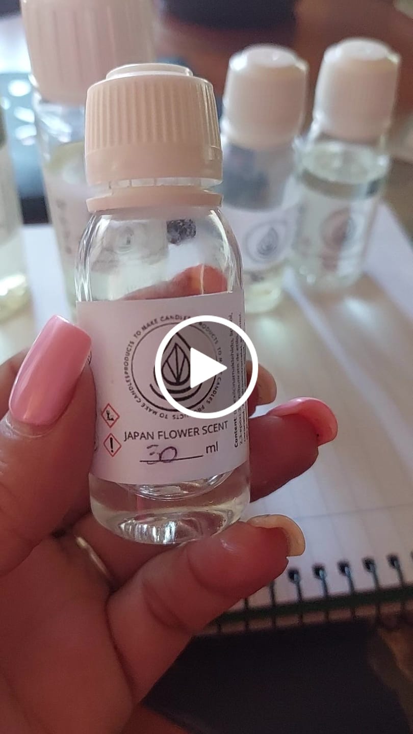 Customer video review of Fragancia JAPAN FLOWER SCENT
