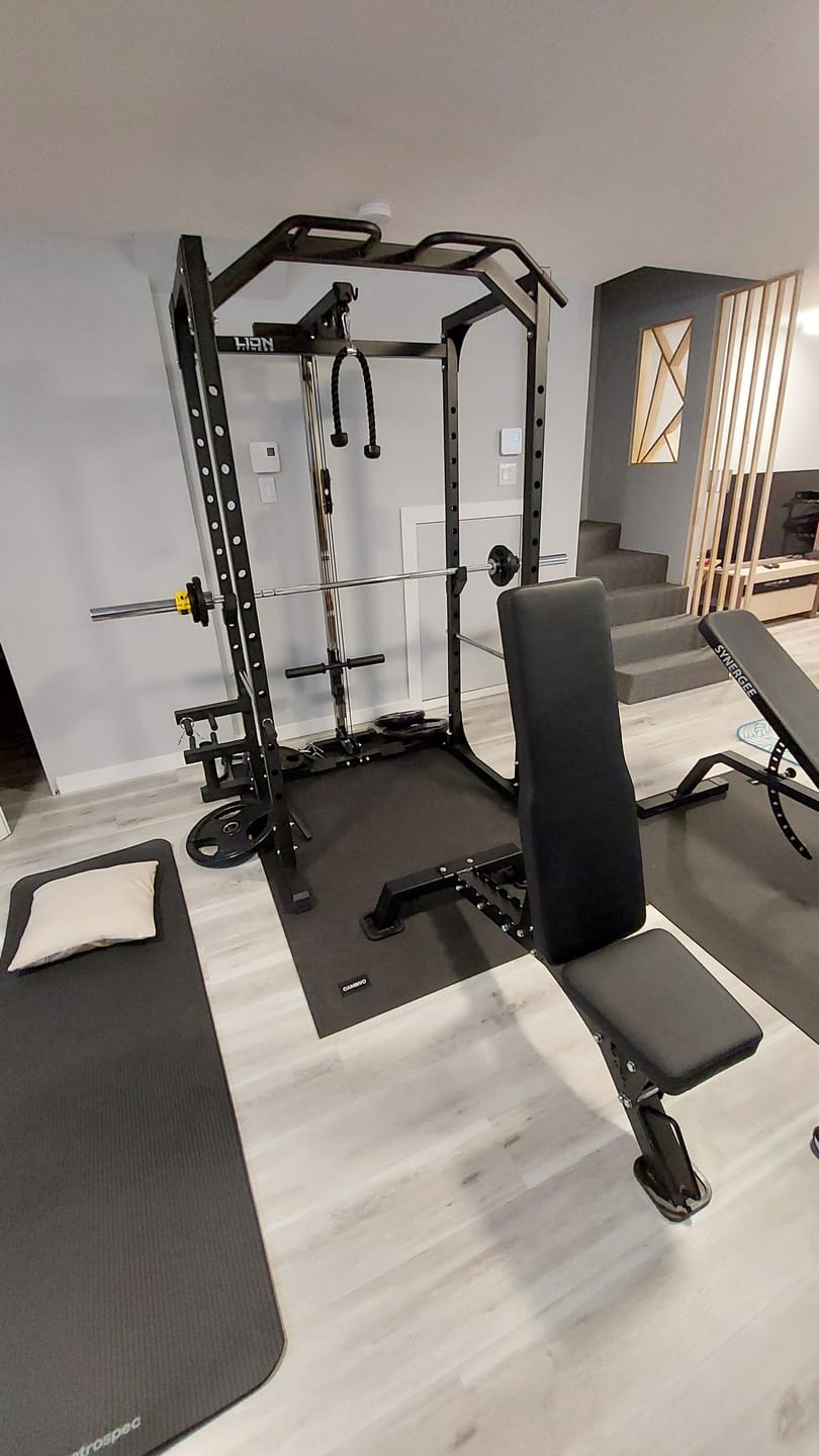 Customer photo review of Power rack Cage de musculation avec poulie haute et basse et accessoires