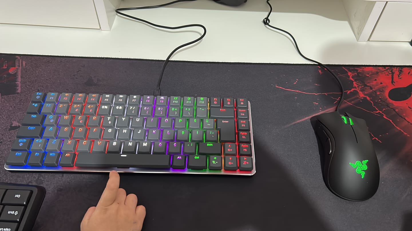 Customer photo review of GRANITE Siyah/Gri RED SWITCH Mekanik Gaming Oyuncu Klavye