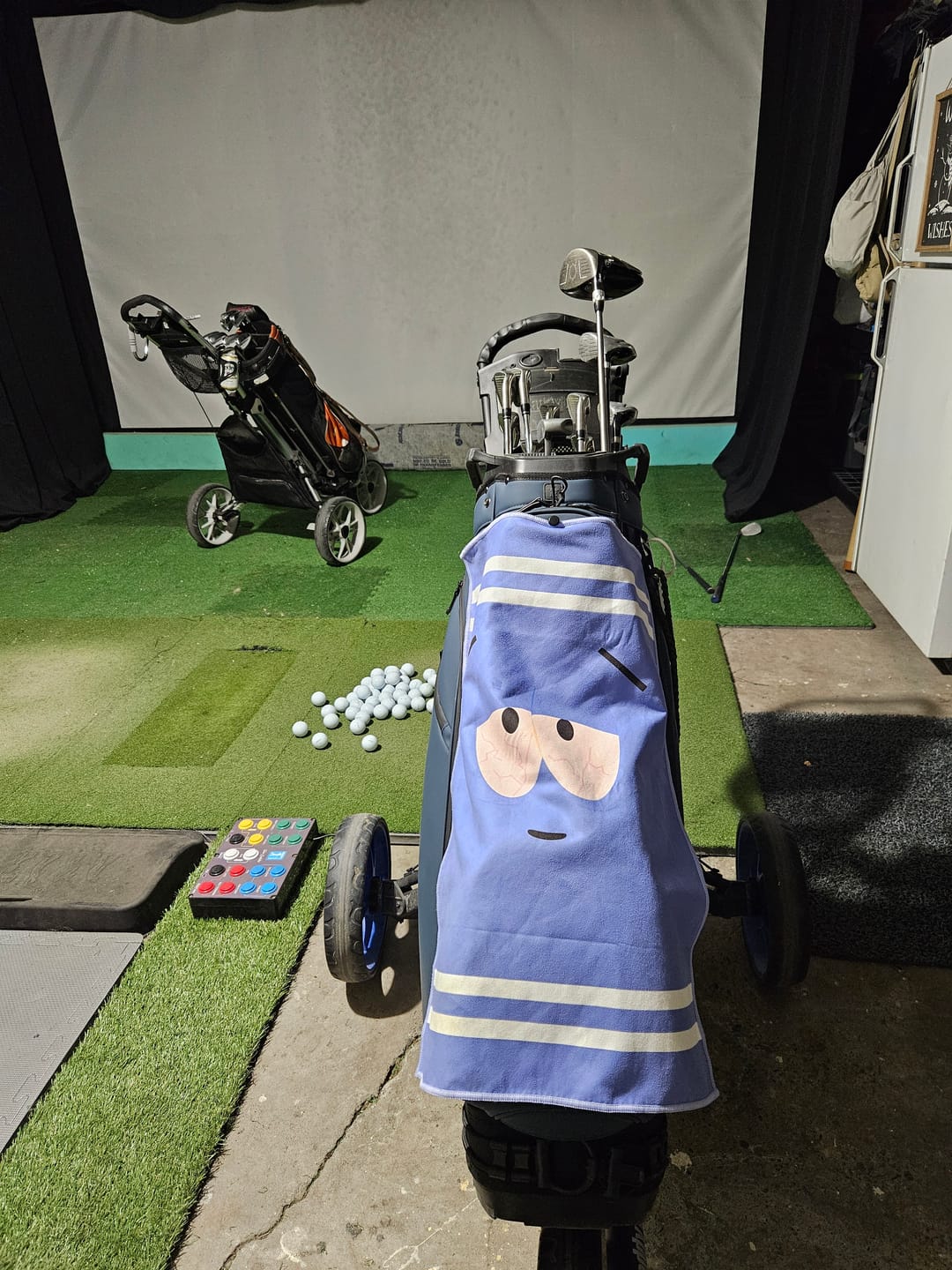 Customer photo review of Towelie 24" x 16" Golf Towel Double Sided [Non-Magnetic]