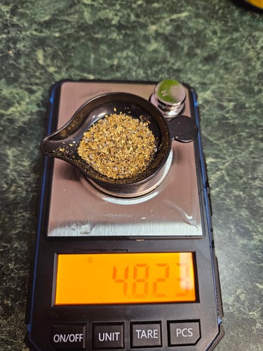 Customer photo review of FUZION Blue High Precision Scale - 0.001 grams x 50 grams