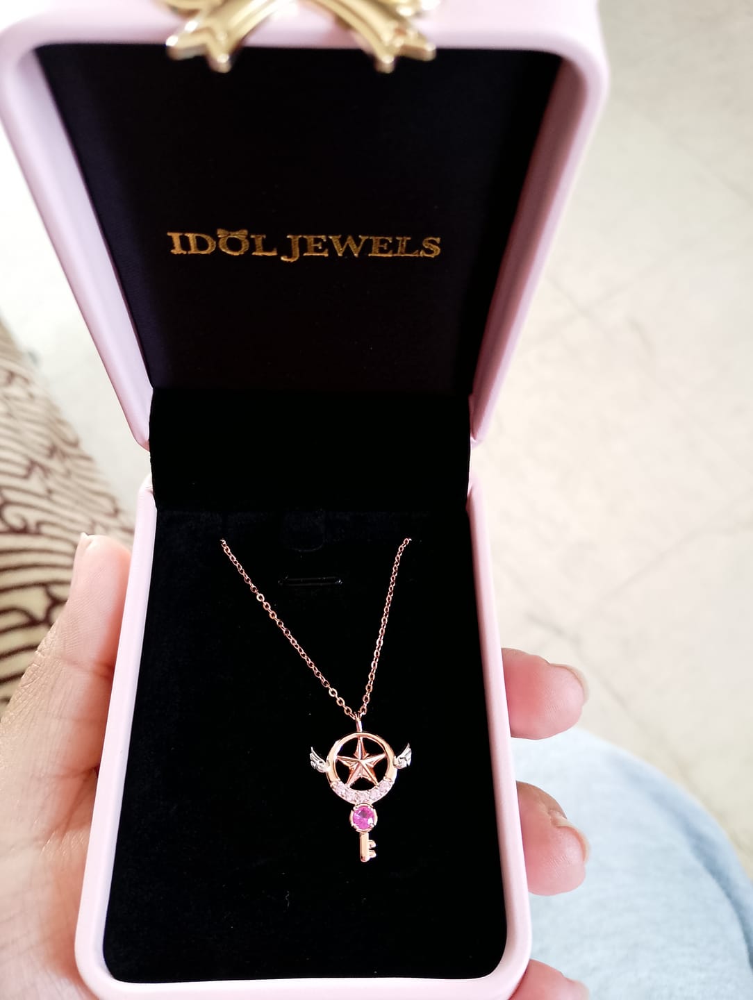 Customer photo review of Collar Llave Estrella | Plata Baño de Oro Rosa 18K | Cardcaptor Sakura