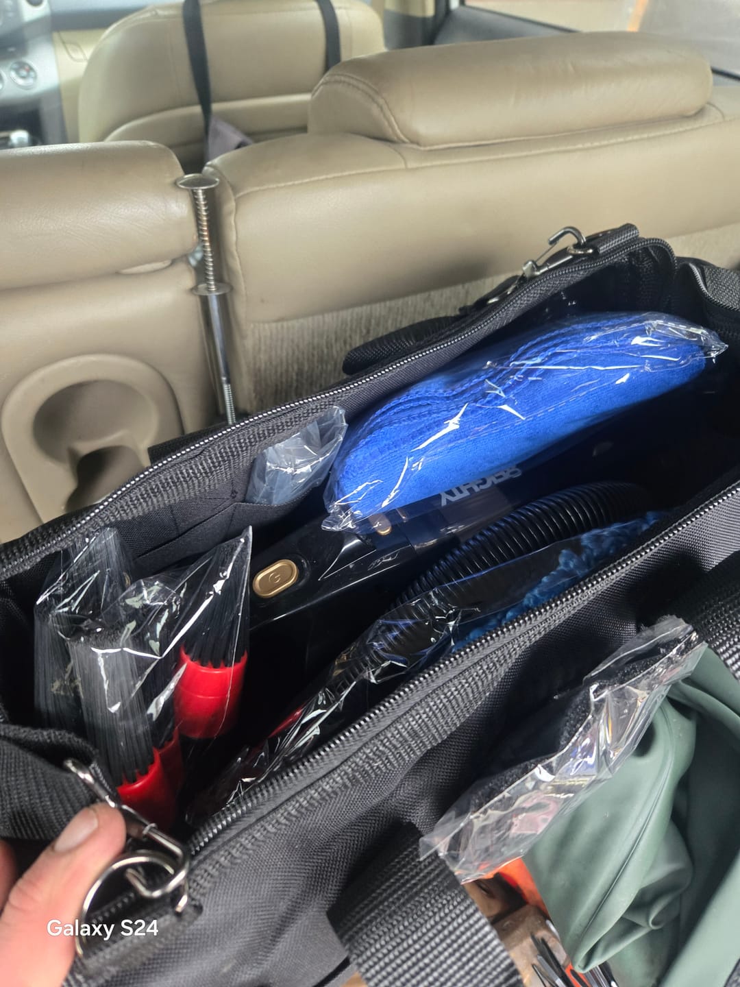 Customer photo review of 80Eighty® Car Detail Set