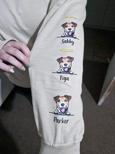 Customer photo review of Heart on my Sleeve CREWNECK (Unisex)