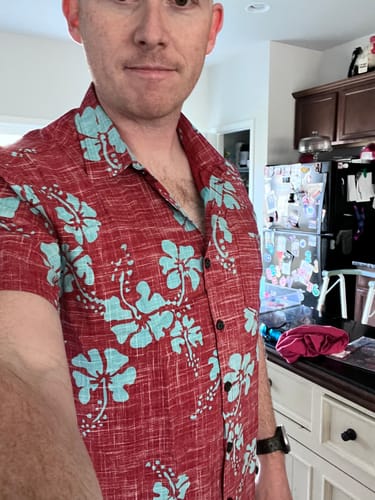 Customer photo review of Men's Red Floral Vintage Short Sleeve Button Up Beach Tropical Hawaiian Shirt