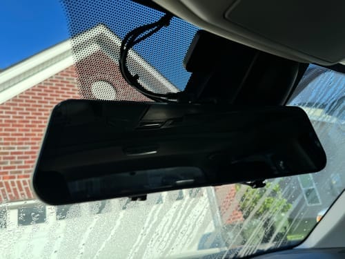 Customer photo review of WOLFBOX G900Pro 12MP WiFi Touch Screen Rear View Mirror Dash Cam Smart Mirror