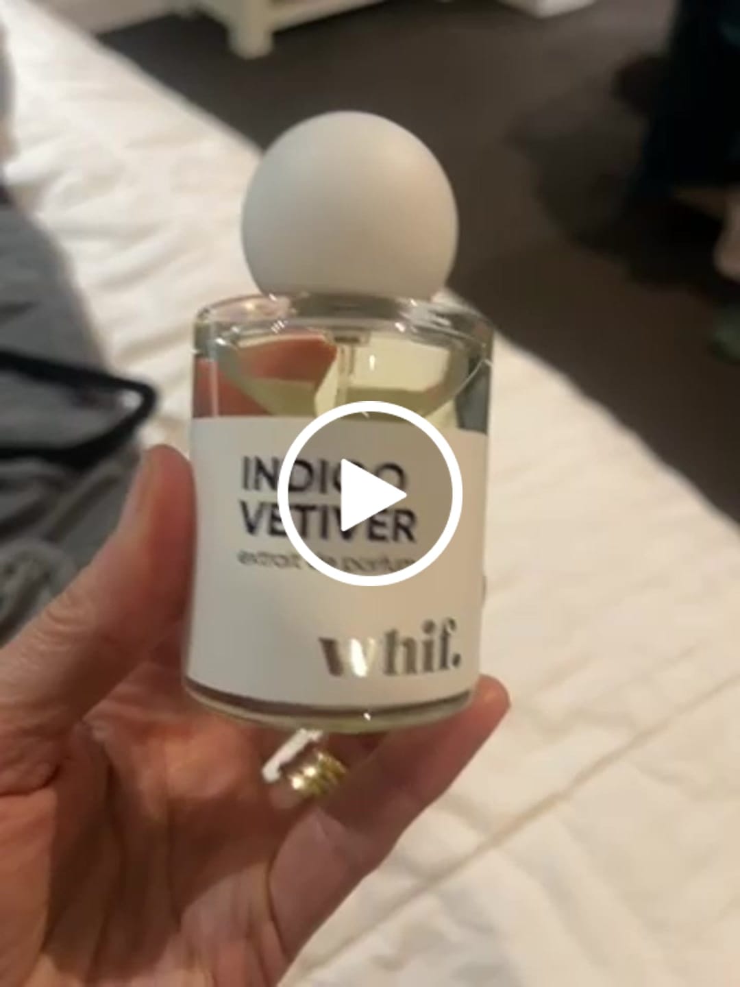 Customer video review of Indigo Vetiver