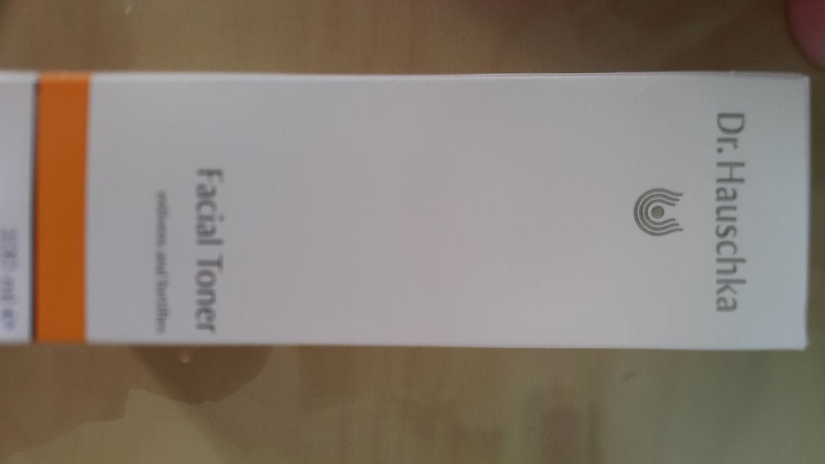 Customer photo review of Dr.Hauschka德國世家 律動化妝水(一般型 Facial Toner 或 特殊型 Clarifing Toner) 100ml