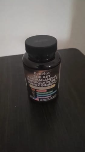 Customer photo review of Shilajit Resin Himalaya Capsules - 15250 mg - Combination of Ashwagandha, Ginseng, Cordyceps, Ginkgo, Turmeric