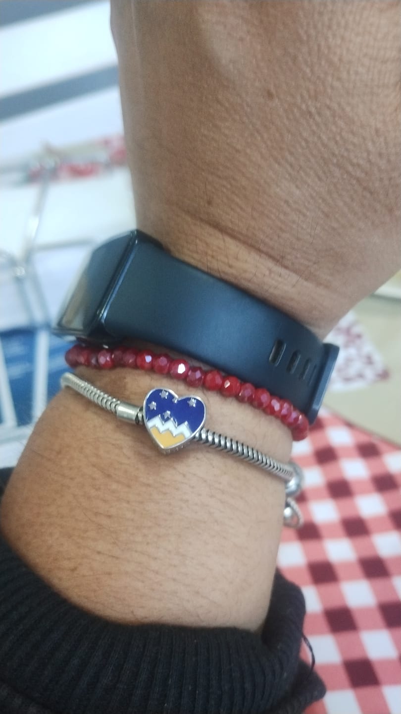 Customer photo review of Charm Corazón Magallanes