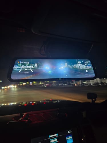 Customer photo review of WOLFBOX G900Pro 12MP WiFi Touch Screen Rear View Mirror Dash Cam Smart Mirror