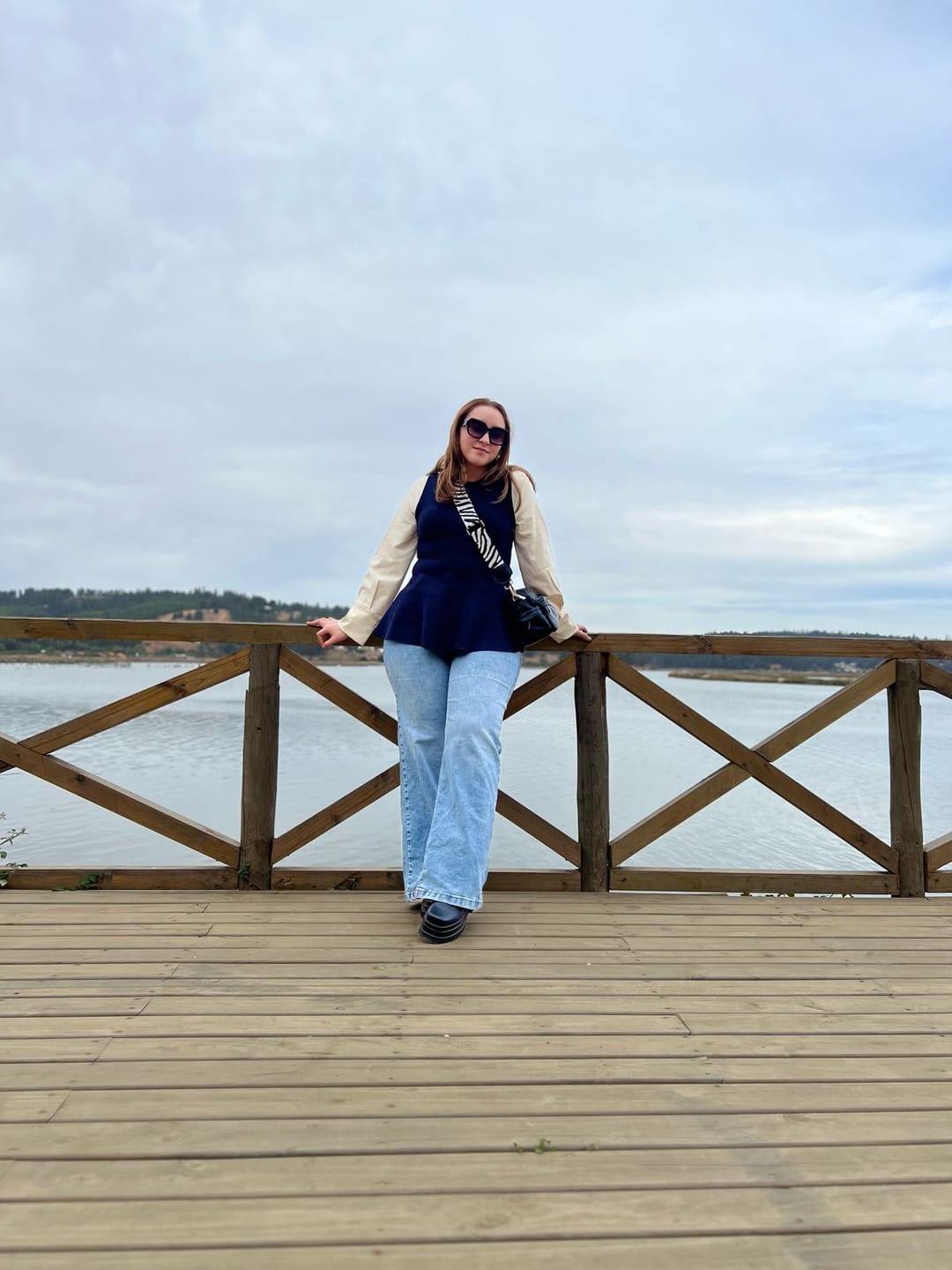 Customer photo review of Zapatilla Negra Mujer 38561