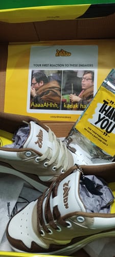 Customer photo review of SHARK Soil Brown Men's casual sneaker