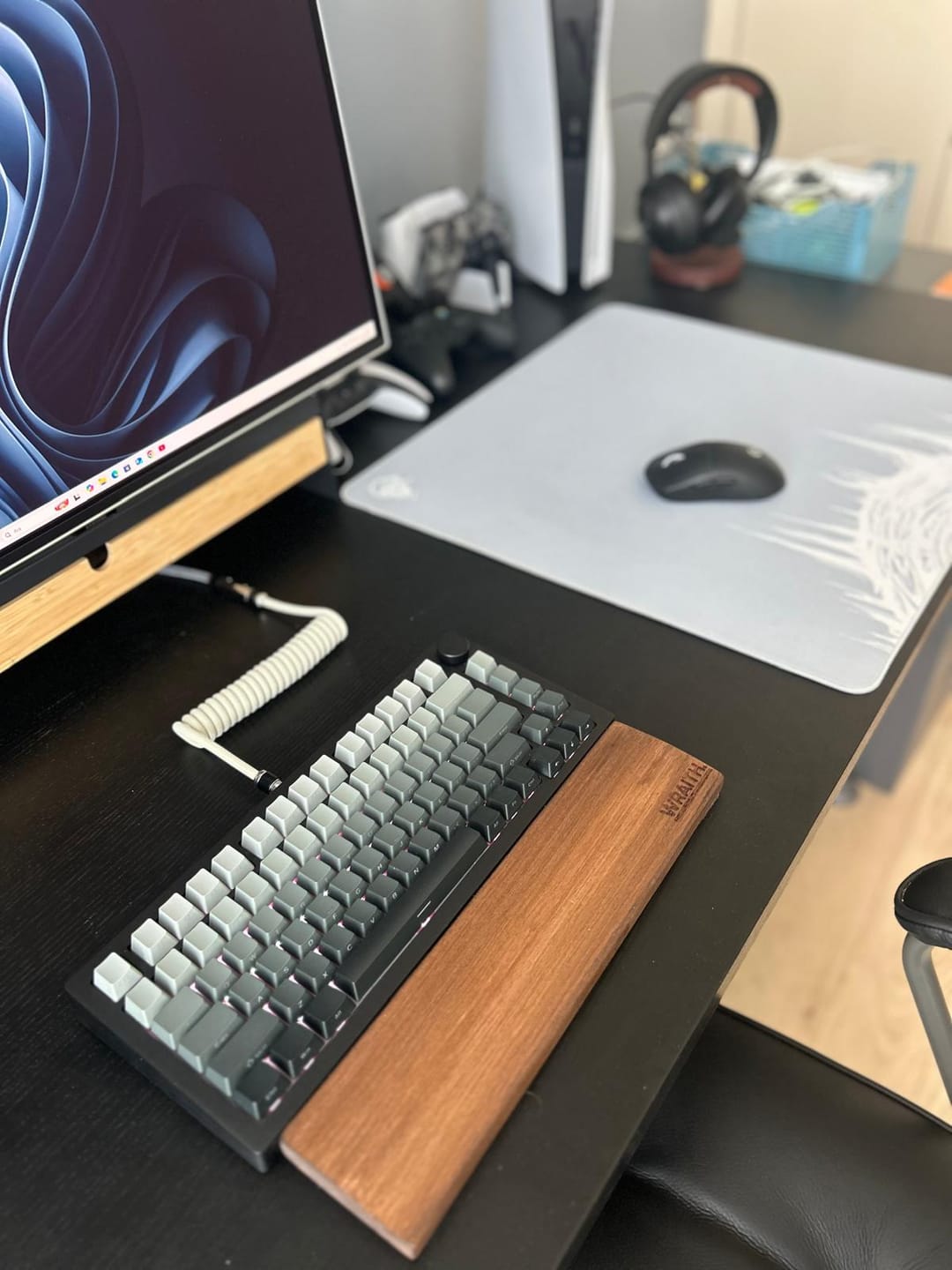 Customer photo review of Wraith Ahşap Bilek Desteği