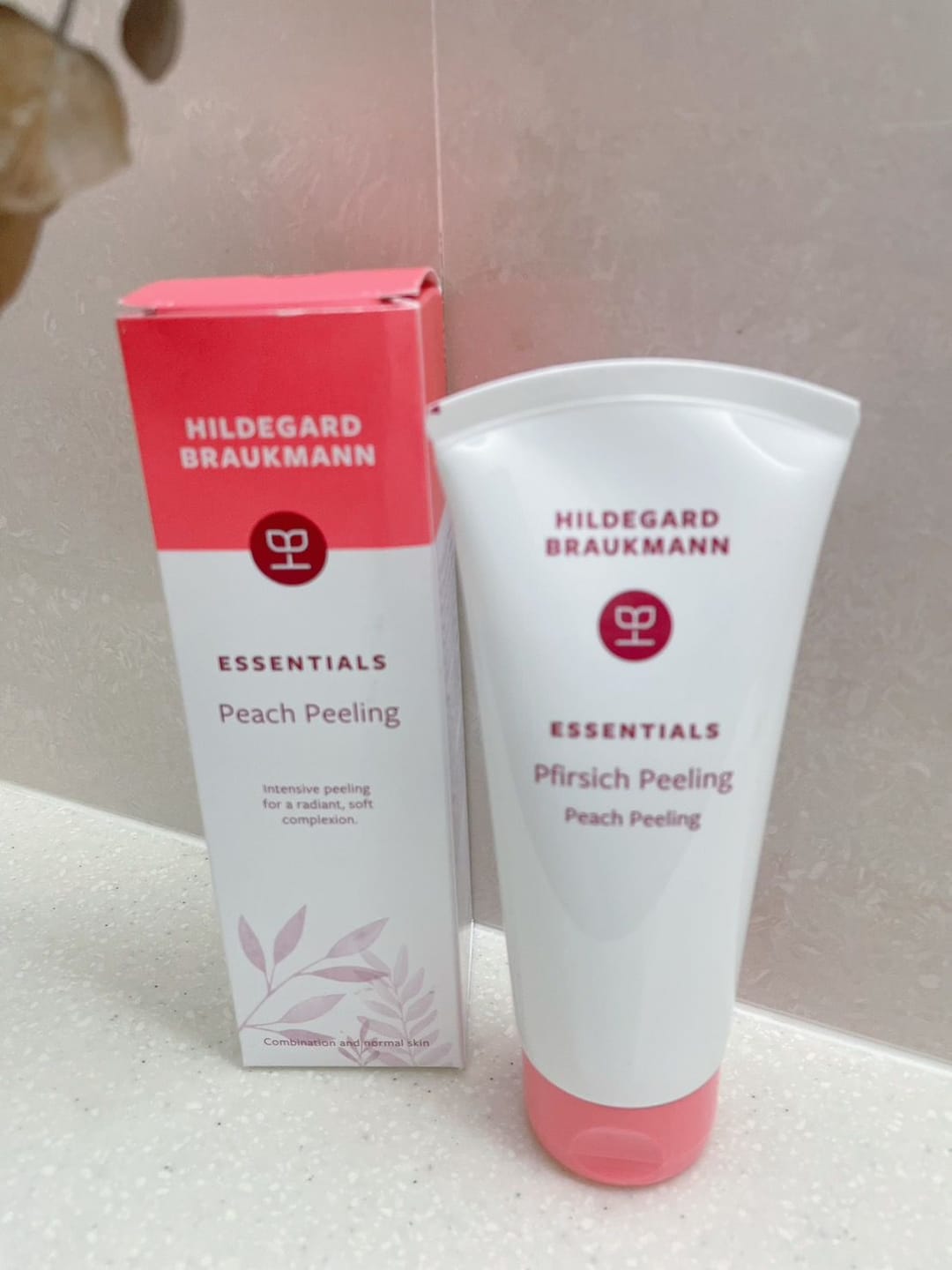 Customer photo review of Hildegard Braukmann Essentials 德國天然胺基酸溫和洗面乳 100ml (新包裝）