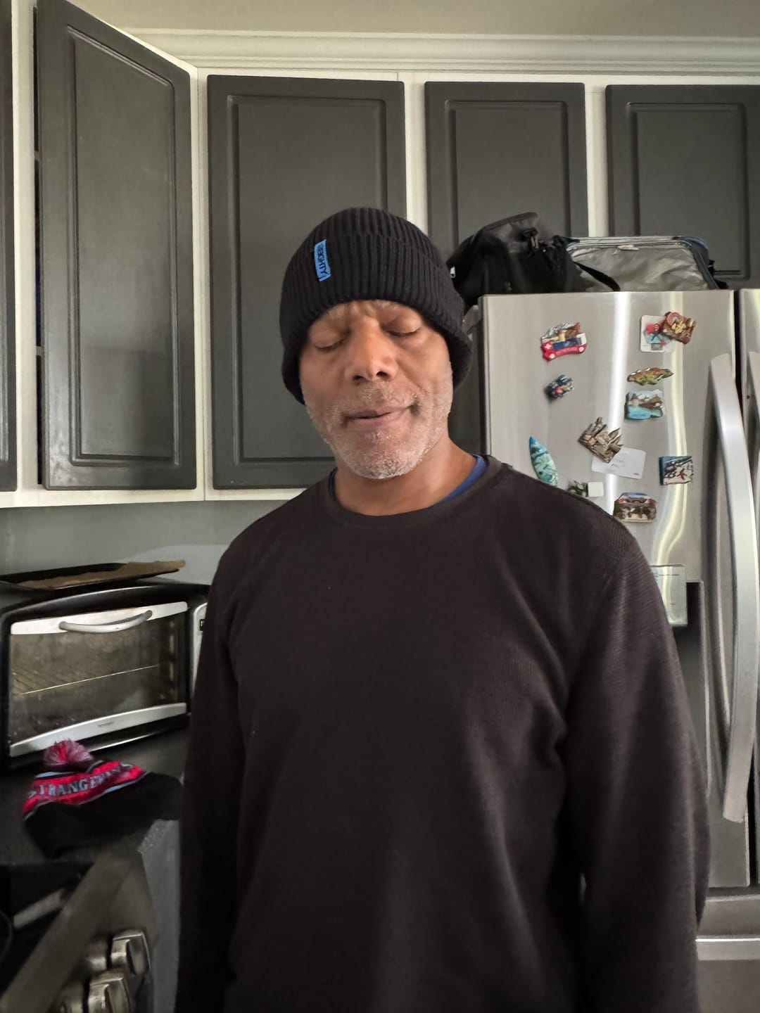 Customer photo review of 80eighty® Onyx Beanie