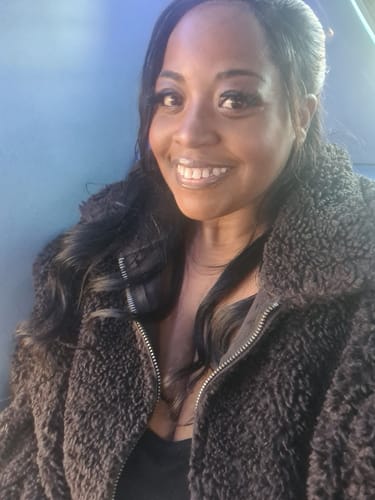 Customer photo review of Supreme HMD Lace Glue