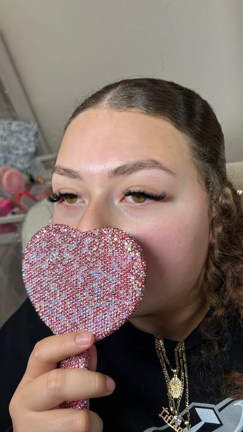 Customer photo review of Cashmere™ Fauxmink Lashes 0.07MM