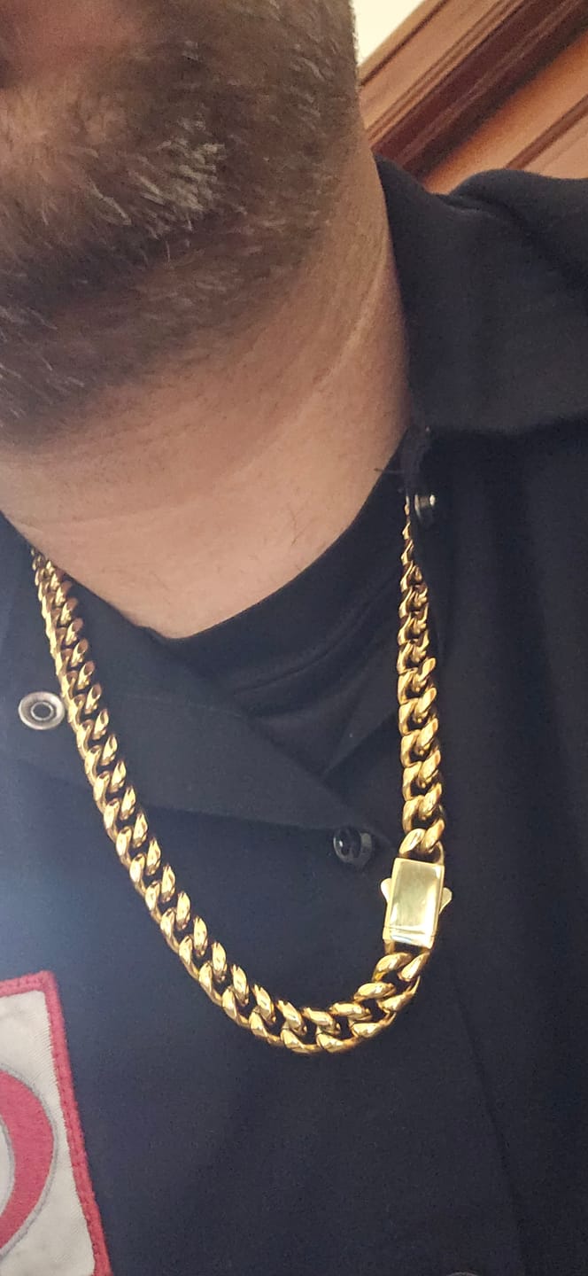 Customer photo review of "Unbreakable" Cuban (Gold) 10mm