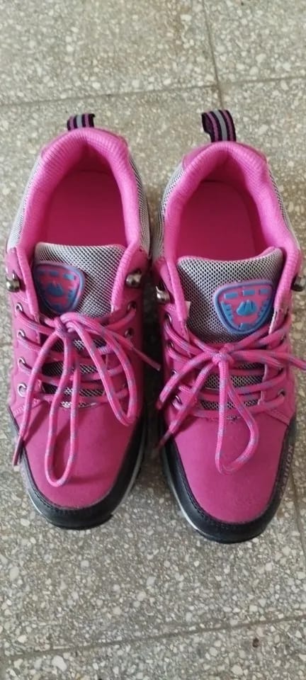 Customer photo review of SOPHIE™ | ORTHOPEDIC WALKING SHOES FOR WOMEN