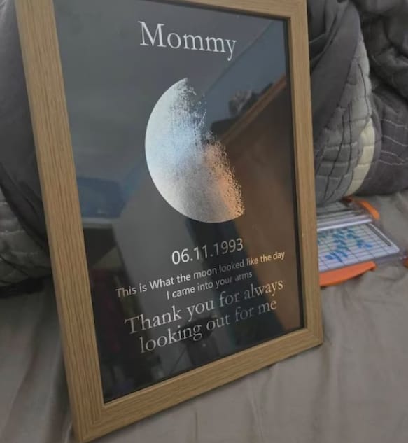 Customer photo review of Custom Moon Phase and Names Wooden Frame with Your Text