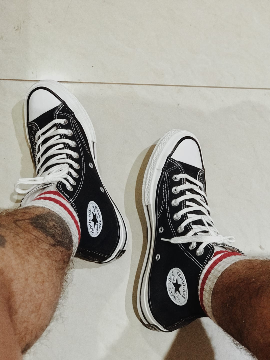 Customer photo review of Zapatillas Converse Chuck 70 Hi Negro Blanco