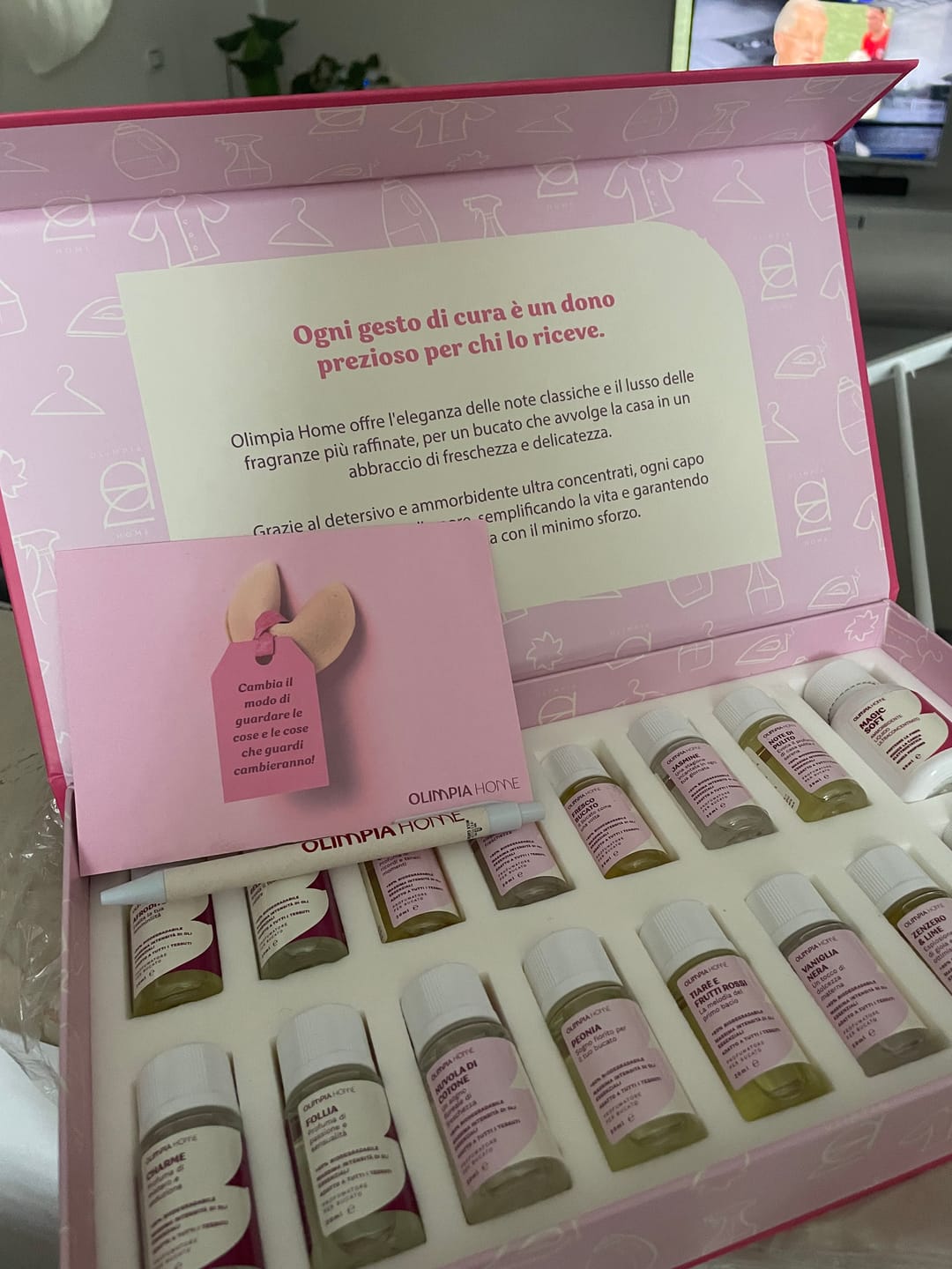 Customer photo review of Discovery Kit Laundry Collection – 14 Fragranze + Magic Wash & Soft