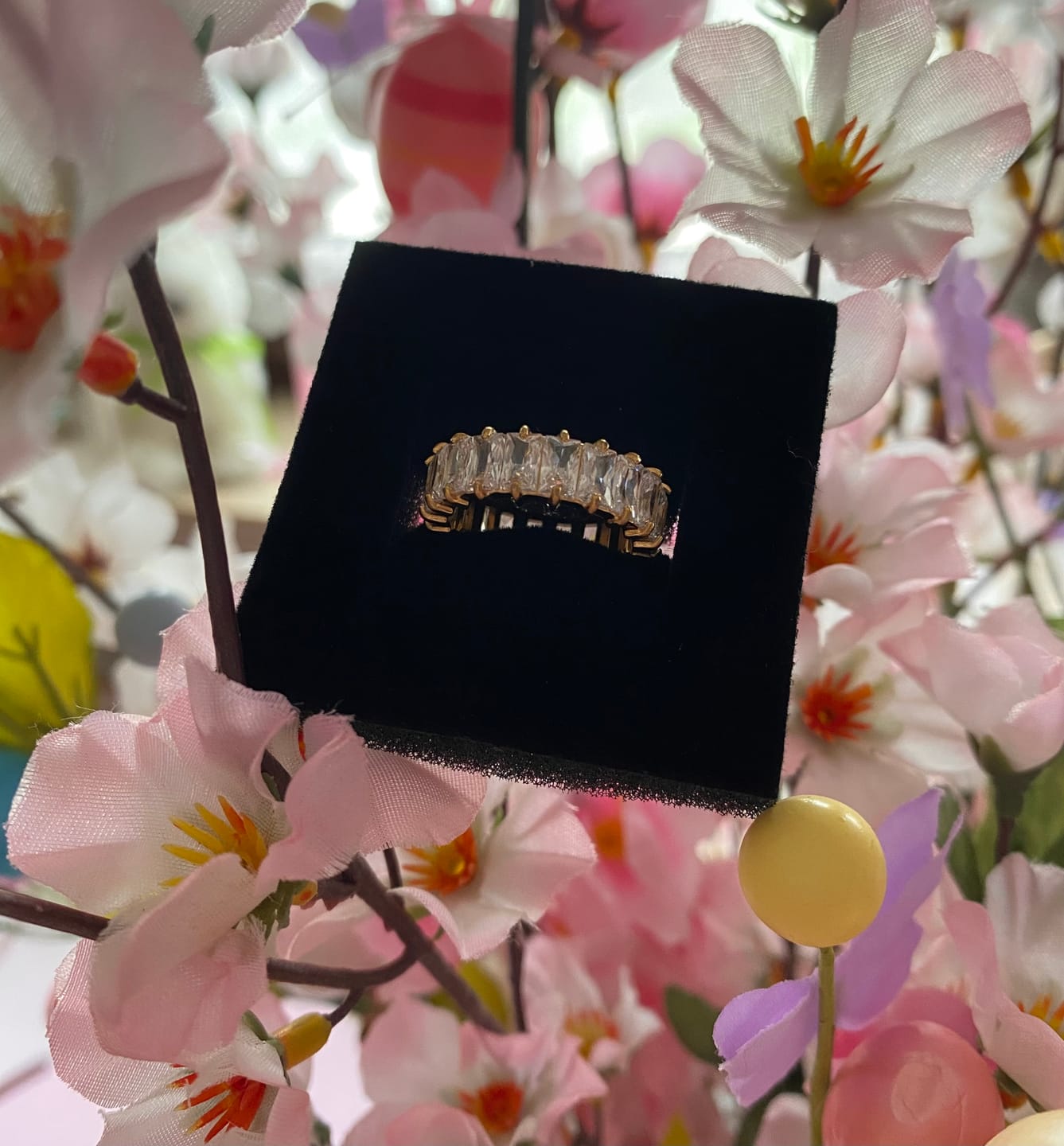 Customer photo review of Cube Stones Ring | 18K vergoldet