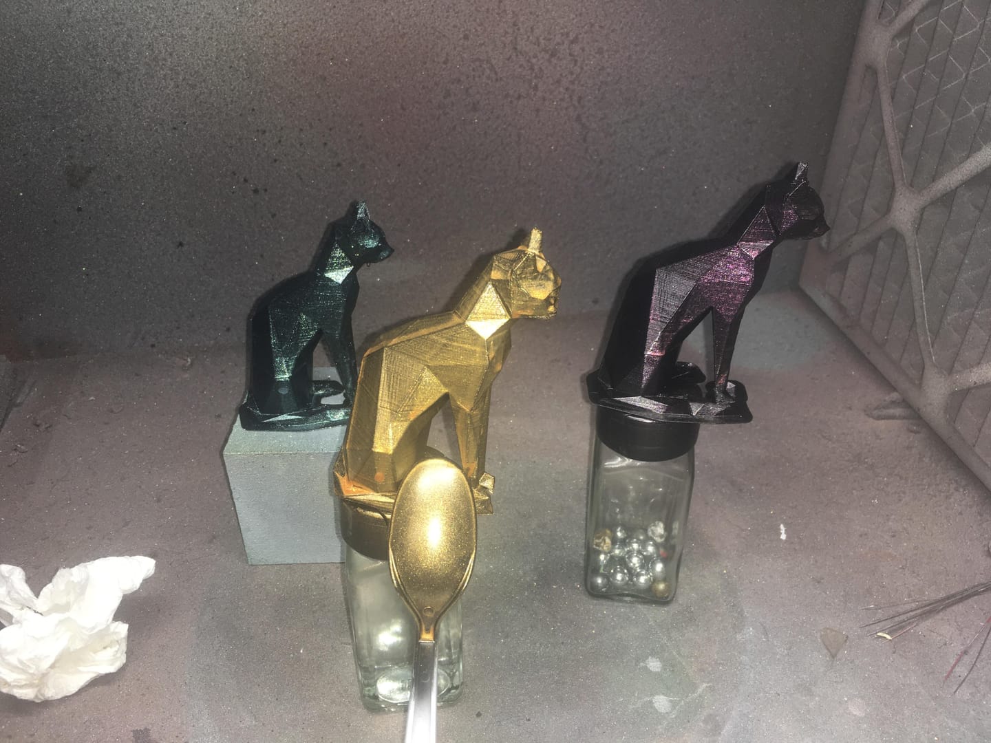 Customer photo review of Egyptian Gold Dry Pearl Pigment