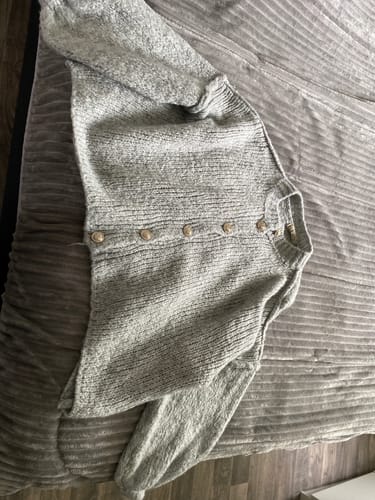 Customer photo review of Oversized Cardigan Short "CozyGlam"