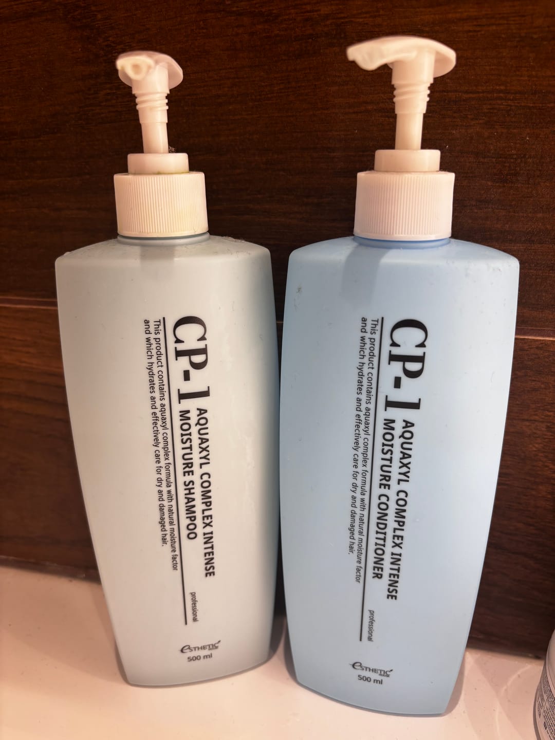 Customer photo review of Mitrinošs kondicionieris ar akvaksilu sausiem matiem CP-1 Aquaxyl Complex Intense Moisture Conditioner