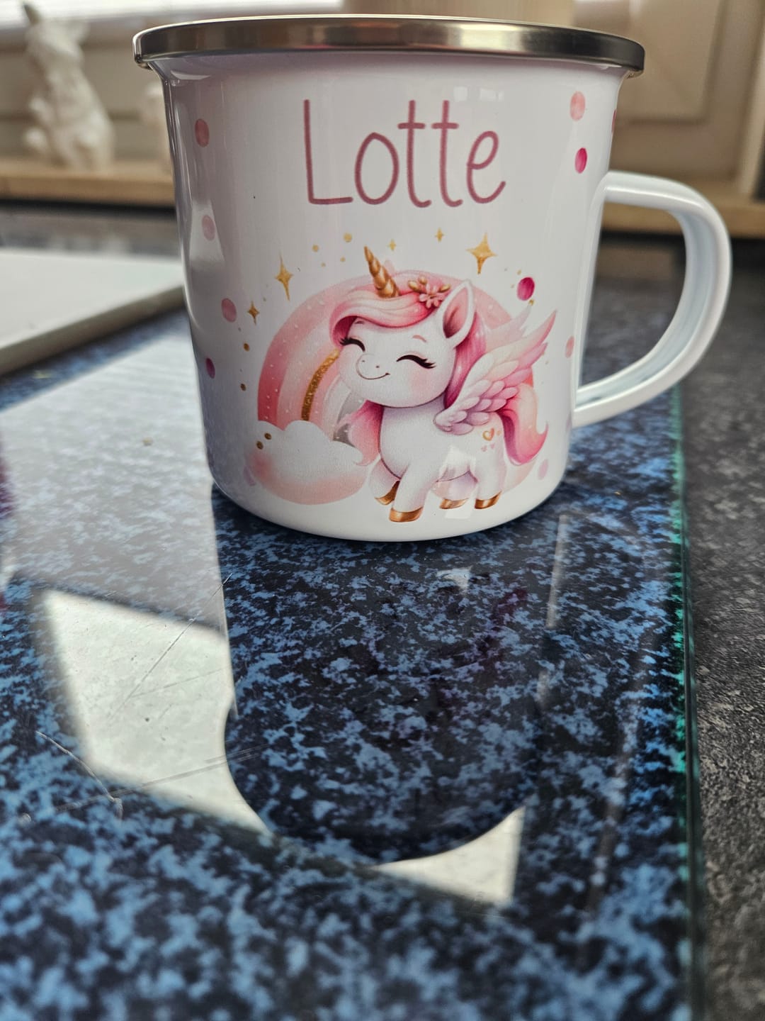 Customer photo review of Emaille Tasse personalisiert - Einhorn und Sterne