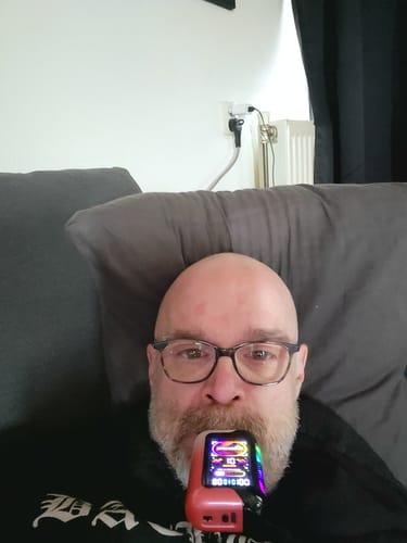 Customer photo review of JNR - MediaMax - 40K - Puff / Vape Jetable - 2% nicotine - Smart connect