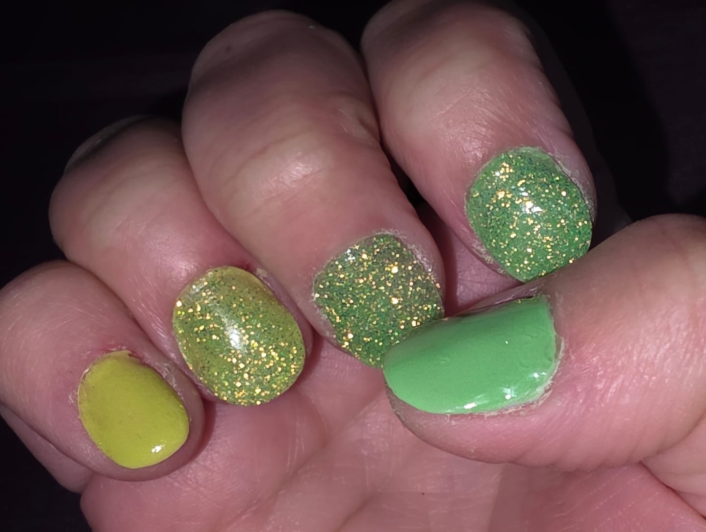 Customer photo review of Pale Green Dipping Powder