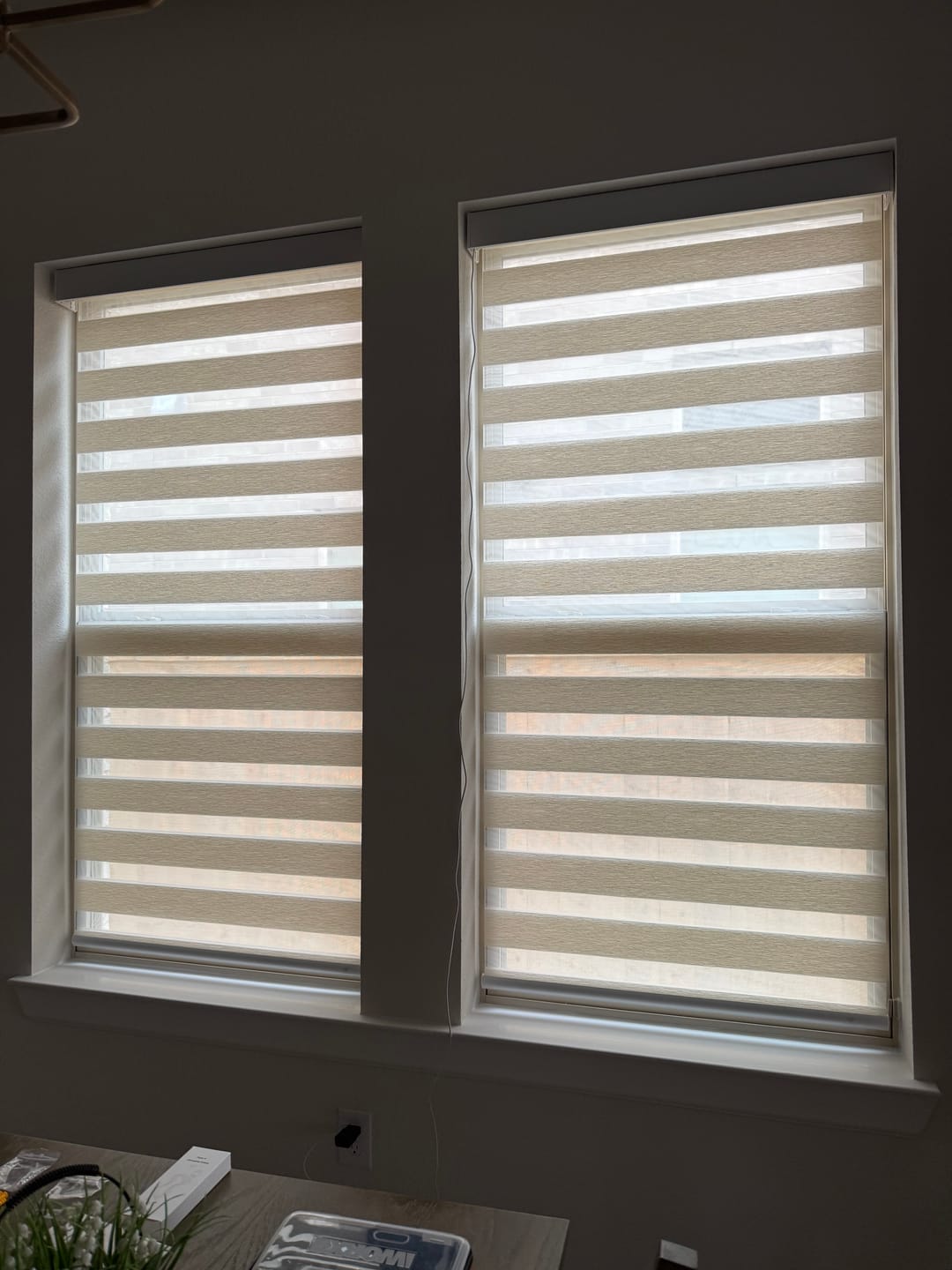 Customer photo review of SmartWings Motorized Zebra Shades 60% Blackout Translucent 75mm Eloise