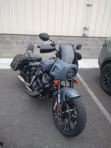 Customer photo review of SADDLEMEN EXPLORER SHORT SISSY BAR PAD CUSTOM *DEPOSIT*