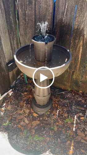 Customer video review of Two Button Fountain Pump and Battery Compartment - no connection port