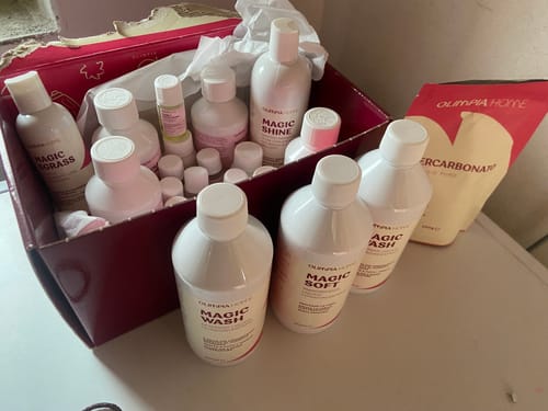 Customer photo review of Magic Wash - Il Detersivo Professionale per un Bucato Perfetto