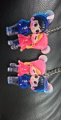 Customer photo review of Cute Cartoon Couple Walking Personalized Acrylic Keychain