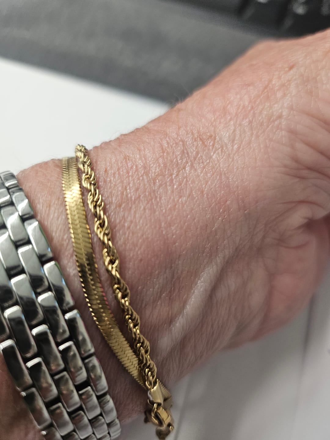 Customer photo review of Thin Rope Chain Bracelet