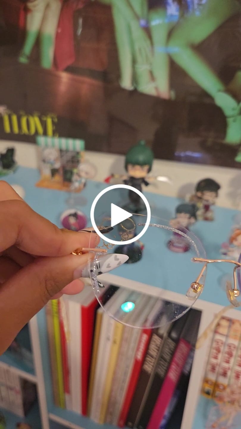 Customer video review of Purin Eyeglasses
