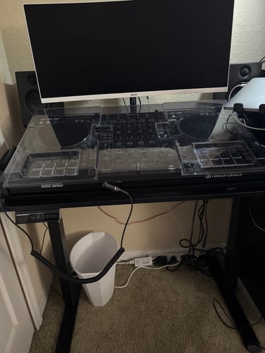 Customer photo review of Original Stand For Pioneer DDJ-FLX10