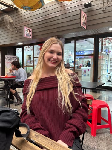 Customer photo review of SWEATER LINA NEGRO