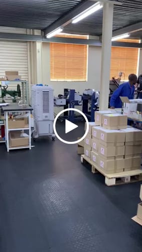 Customer video review of HX X9 500W Ultralight Lithium commercial electric scooter 15.6AH Battery