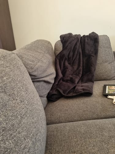 Customer photo review of Waterproof Splash Blanket™- Black on Black The OG