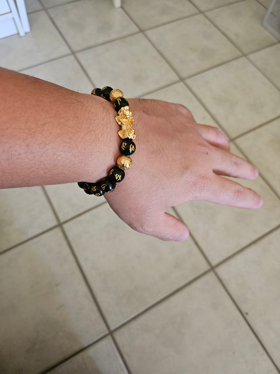 Customer photo review of Buddha Stones FengShui PiXiu Obsidian Wealth Bracelet