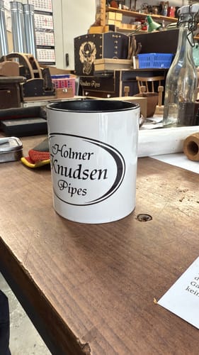 Customer photo review of TassenExpress - Becher Keramik Tasse mit Logo bedruckt 325ml Firmenlogo