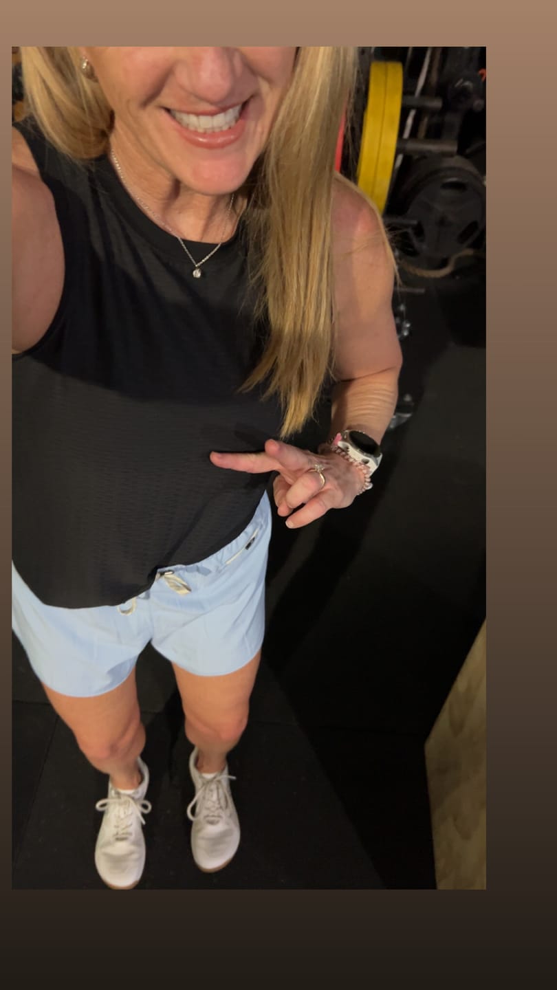 Customer photo review of Basic Rocker Tank Top